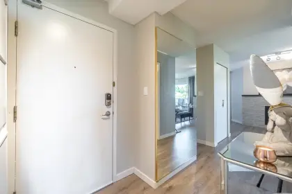 110 8760 Blundell Road, Richmond, BC, Richmond — Apartment/Condo for sale