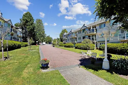 306 13965 16 Avenue, Surrey, BC, Surrey — Apartment/Condo for sale