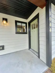 1044 Woodsworth Road, Gibsons, BC, Gibsons — Single Family Residence for sale