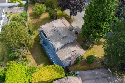 7645 Berkley Street, Burnaby, BC, Burnaby — Single Family Residence for sale