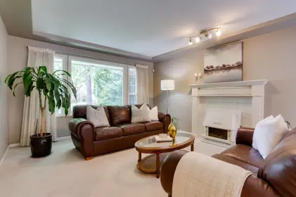 22070 46 Avenue, Langley, BC, Langley — Single Family Residence for sale