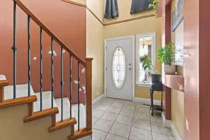 11012 Kingston Street, Maple Ridge, BC, Maple ridge — Single Family Residence for sale