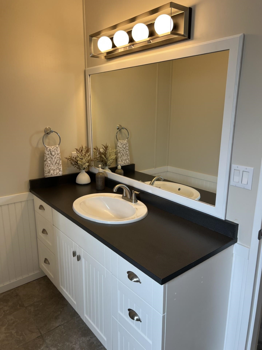 Mudroom Photo of 94 3300 Horn Street, Abbotsford, BC