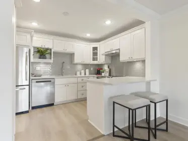 203 2320 Trinity Street, Vancouver, BC, Vancouver — Apartment/Condo for sale