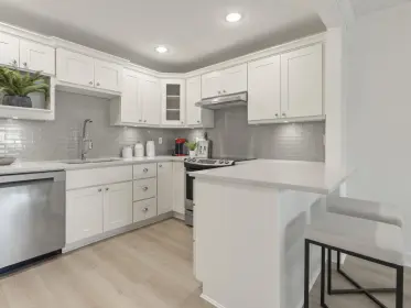 203 2320 Trinity Street, Vancouver, BC, Vancouver — Apartment/Condo for sale
