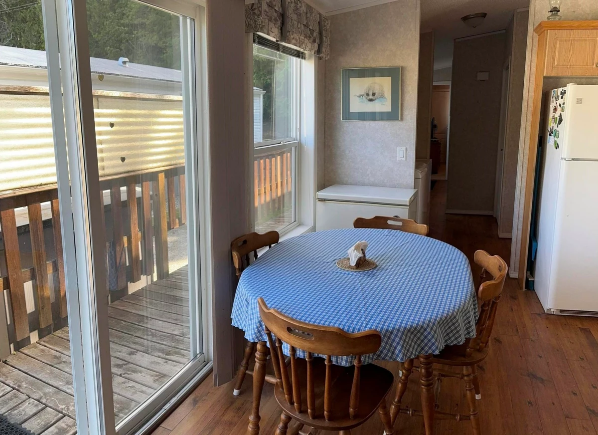 Kitchen Island Photo of 14 12793 Madeira Park Road, Madeira Park, BC