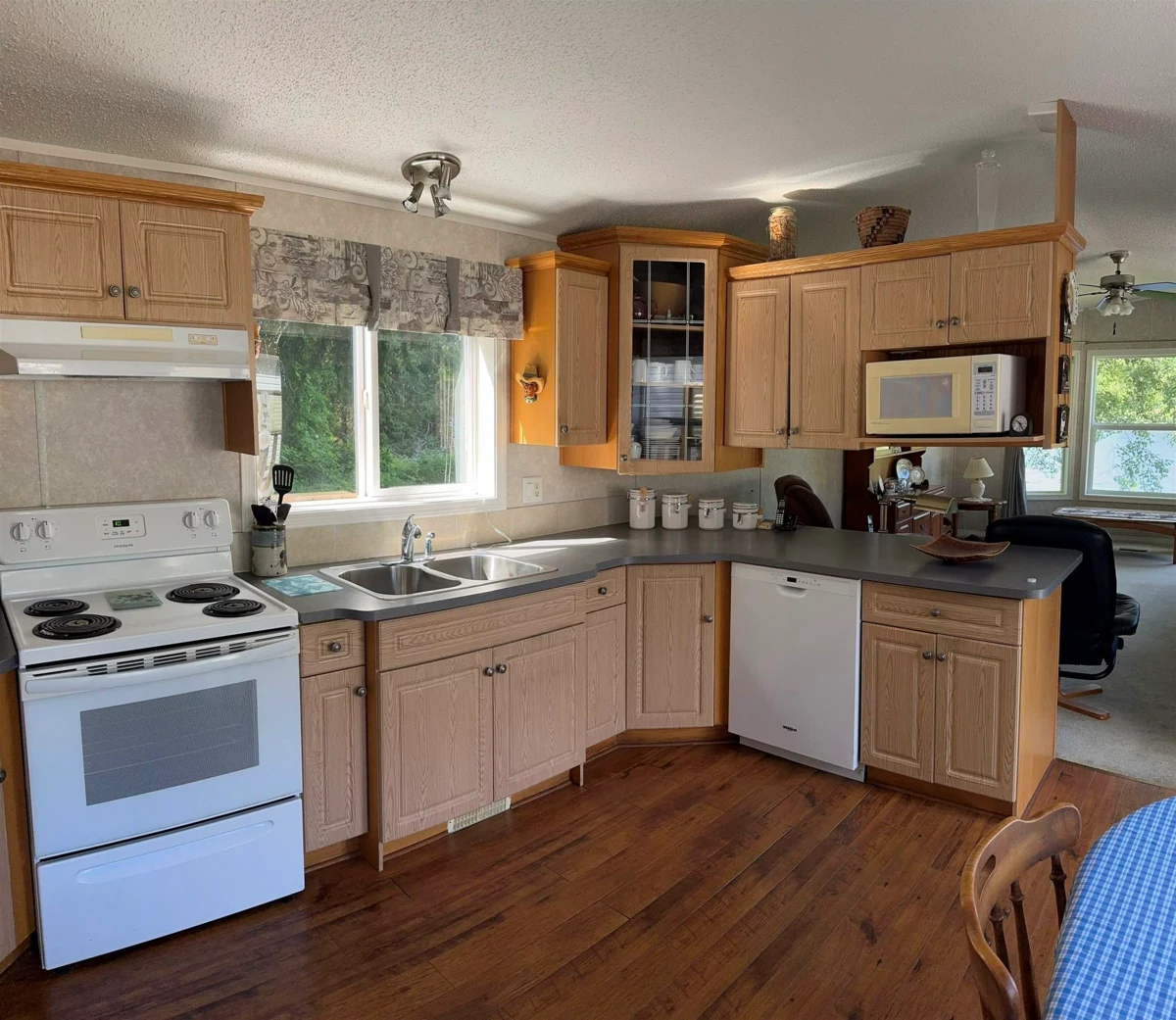 Pantry Photo of 14 12793 Madeira Park Road, Madeira Park, BC