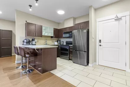 Pantry Photo of 410 33546 Holland Avenue, Abbotsford, BC