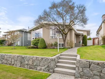 3025 E 59th Avenue, Vancouver, BC, Vancouver — Single Family Residence for sale