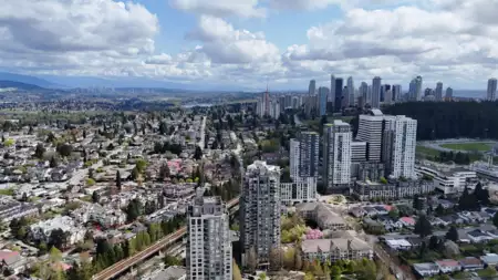 2301 5380 Oben Street, Vancouver, BC, Vancouver — Apartment/Condo for sale