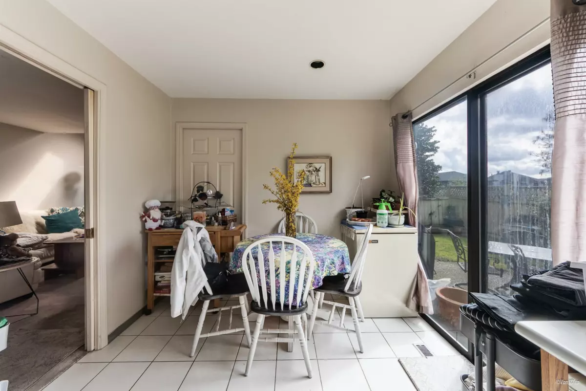 Kitchen Island Photo of 1215 W 67th Avenue, Vancouver, BC