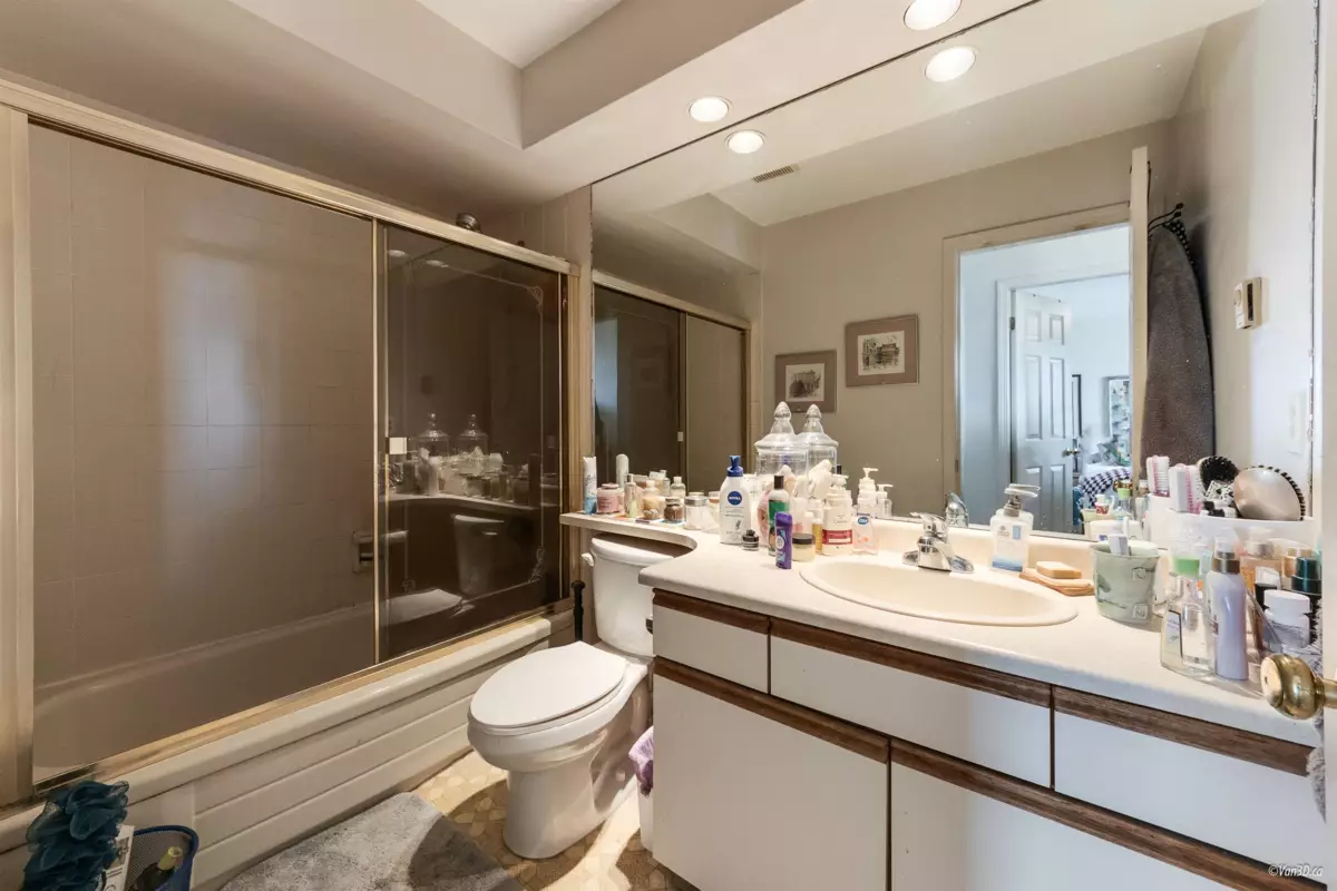 Office / Den Photo of 1215 W 67th Avenue, Vancouver, BC