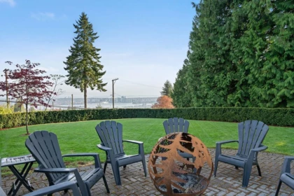 105 Monte Vista Court, North Vancouver, BC, North Vancouver — Single Family Residence for sale