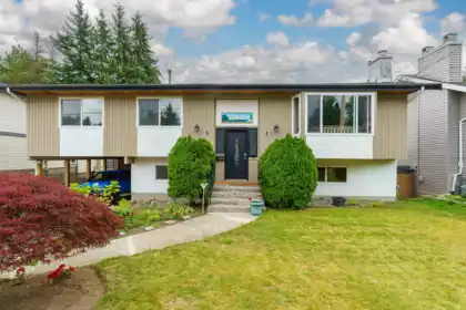 32872 Bakerview Avenue, Mission, BC, Mission — Single Family Residence for sale