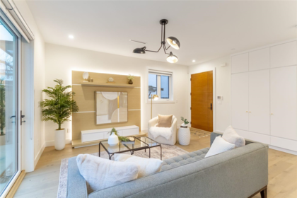 2 1982 Venables Street, Vancouver, BC, Vancouver — Half Duplex for sale