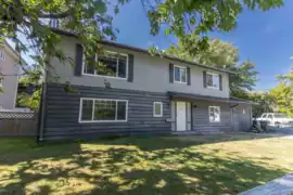 38069 Fifth Avenue, Squamish, BC
