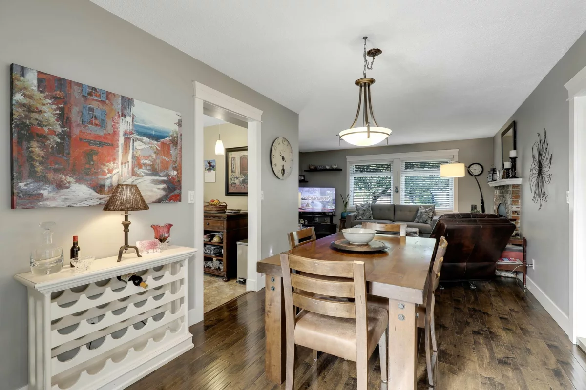 Kitchen Island Photo of 6306 195 Street, Surrey, BC
