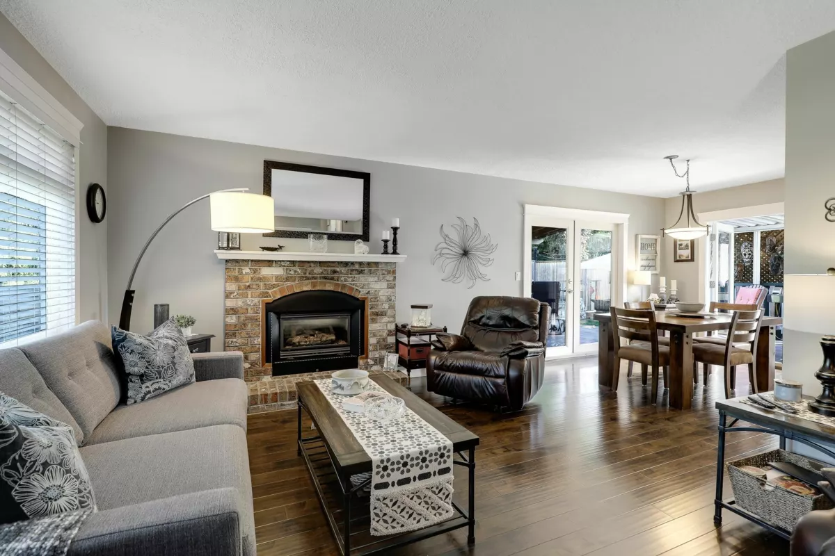 Living Room Photo of 6306 195 Street, Surrey, BC