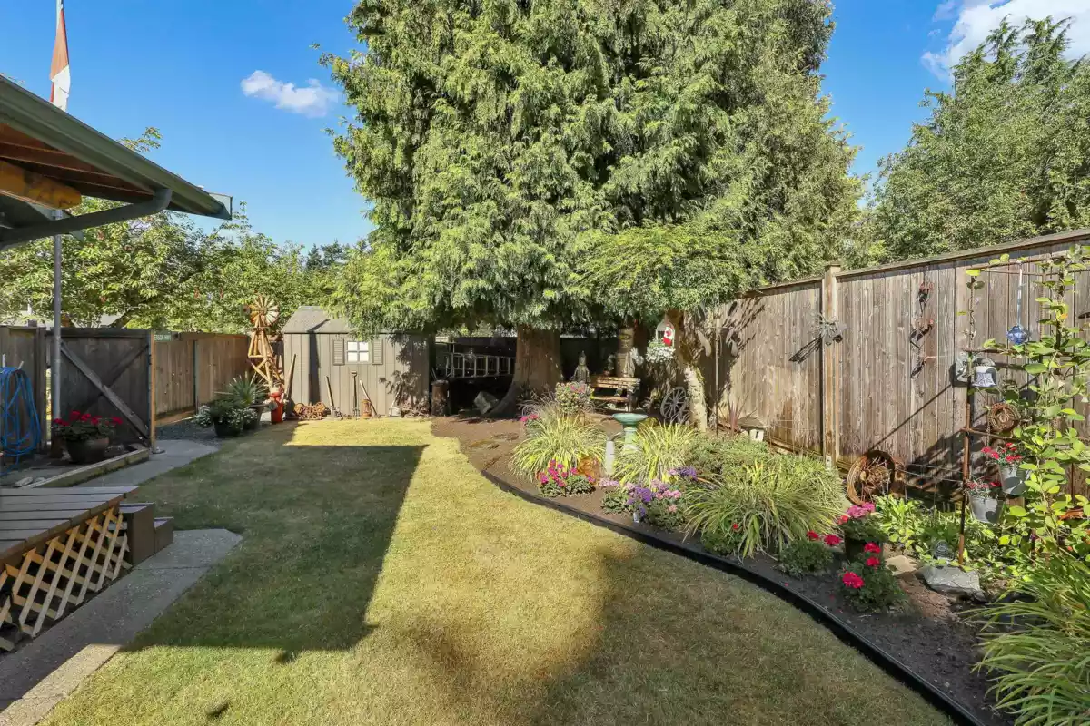 Outdoor Patio Photo of 6306 195 Street, Surrey, BC