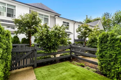 40 2838 Livingstone Avenue, Abbotsford, BC, Abbotsford — Townhouse for sale