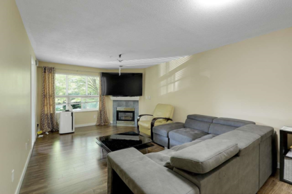 233 8068 120a Street, Surrey, BC, Surrey — Apartment/Condo for sale