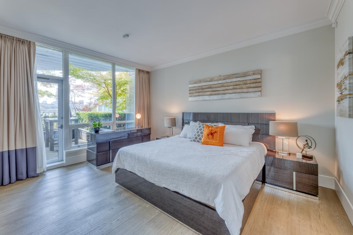 Hallway Photo of 110 1328 Marinaside Crescent, Vancouver, BC