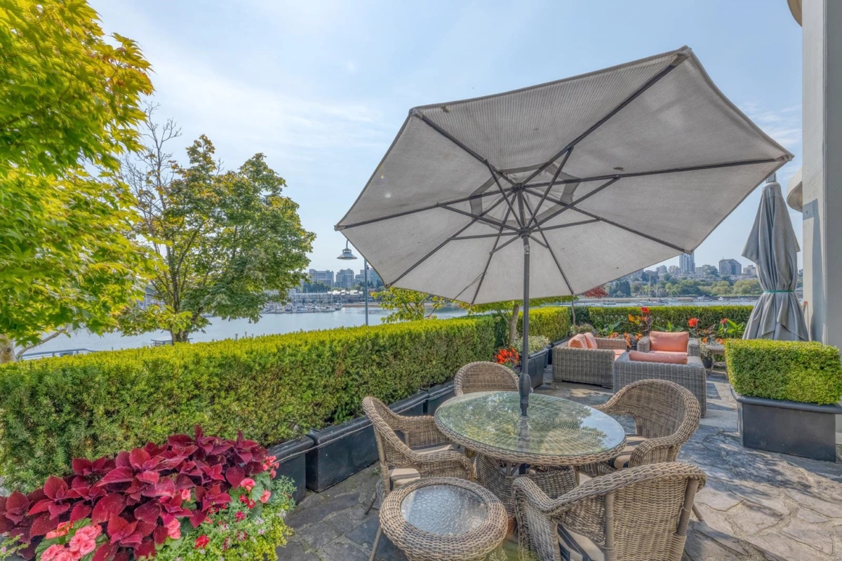 Hot Tub / Spa Photo of 110 1328 Marinaside Crescent, Vancouver, BC