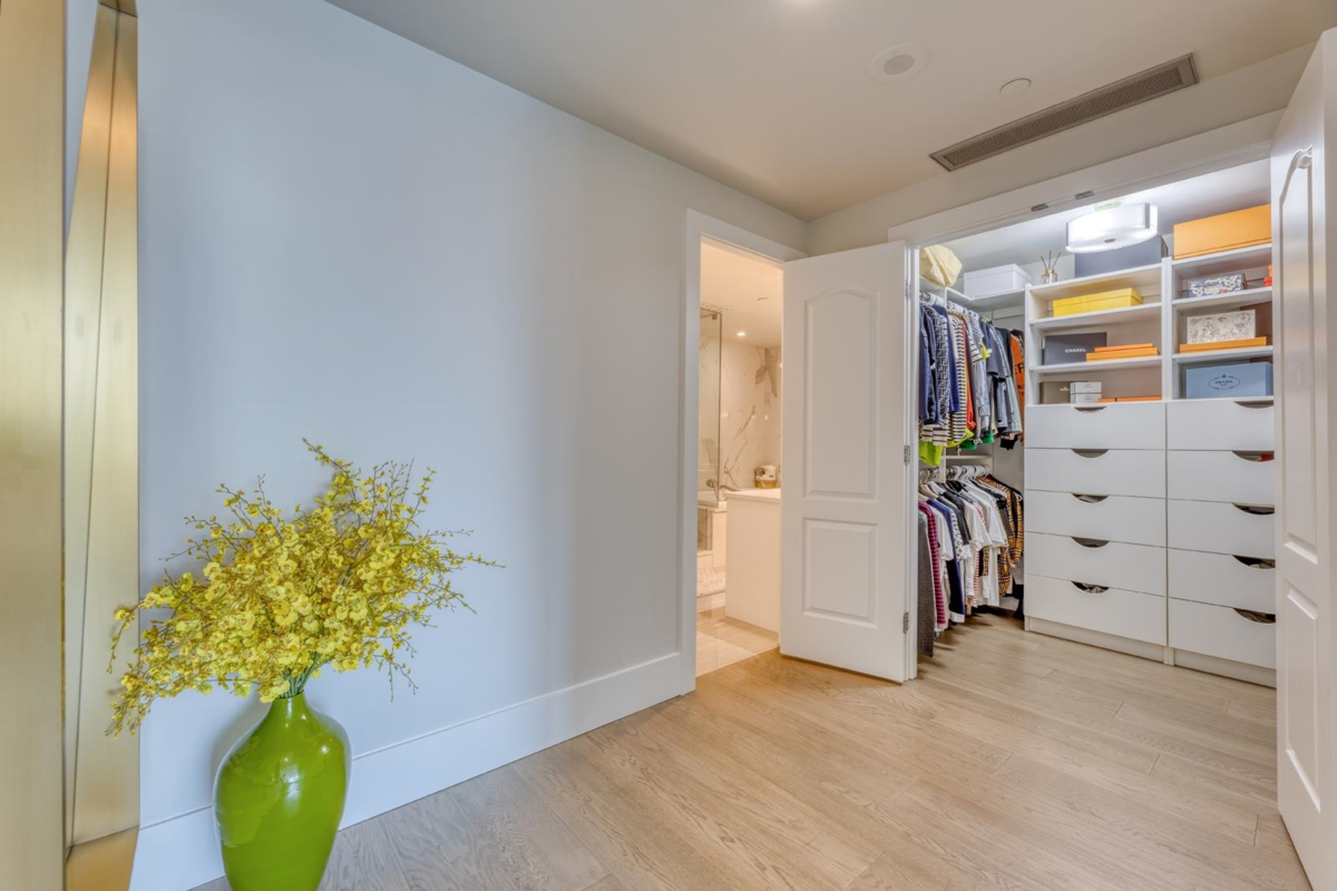 Laundry Room Photo of 110 1328 Marinaside Crescent, Vancouver, BC