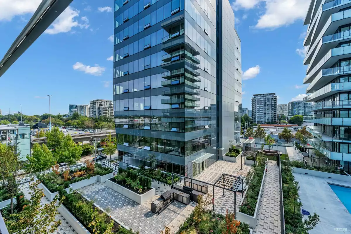 Hallway Photo of 607 5593 No. 3 Road, Richmond, BC