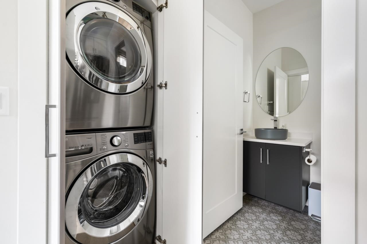 Guest Bathroom Photo of 5222 Argyle Street, Vancouver, BC