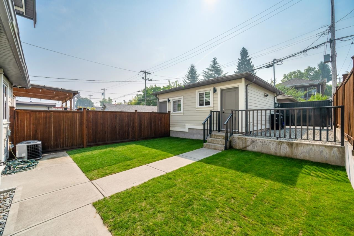Living Room Photo of 5222 Argyle Street, Vancouver, BC