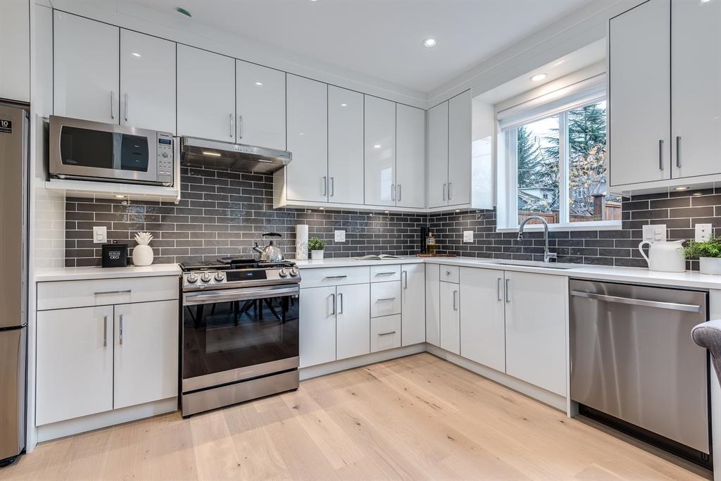 Primary Bathroom Photo of 5222 Argyle Street, Vancouver, BC