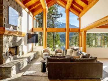 3231 Peak Drive, Whistler, BC, Whistler — Single Family Residence for sale