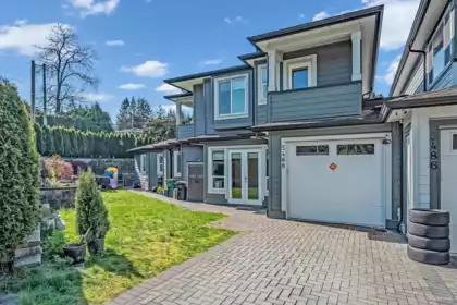 5488 Canada Way, Burnaby, BC