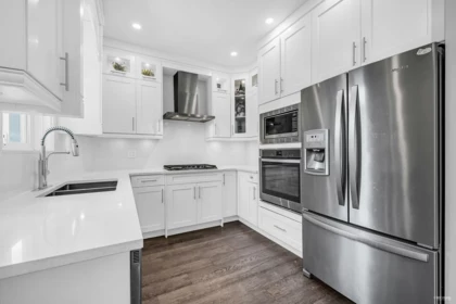 Mudroom Photo of 5488 Canada Way, Burnaby, BC