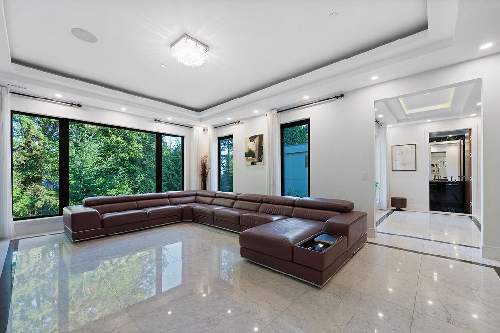 Office / Den Photo of 558 Glenross Road, West Vancouver, BC