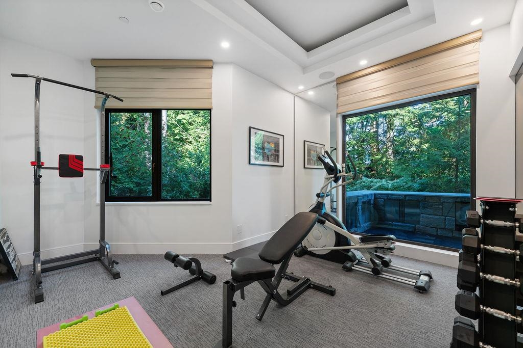 Outdoor Kitchen Photo of 558 Glenross Road, West Vancouver, BC