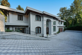 558 Glenross Road, West Vancouver, BC