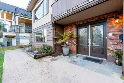941 Tuxedo Drive, Port Moody, BC, Port Moody — Single Family Residence for sale