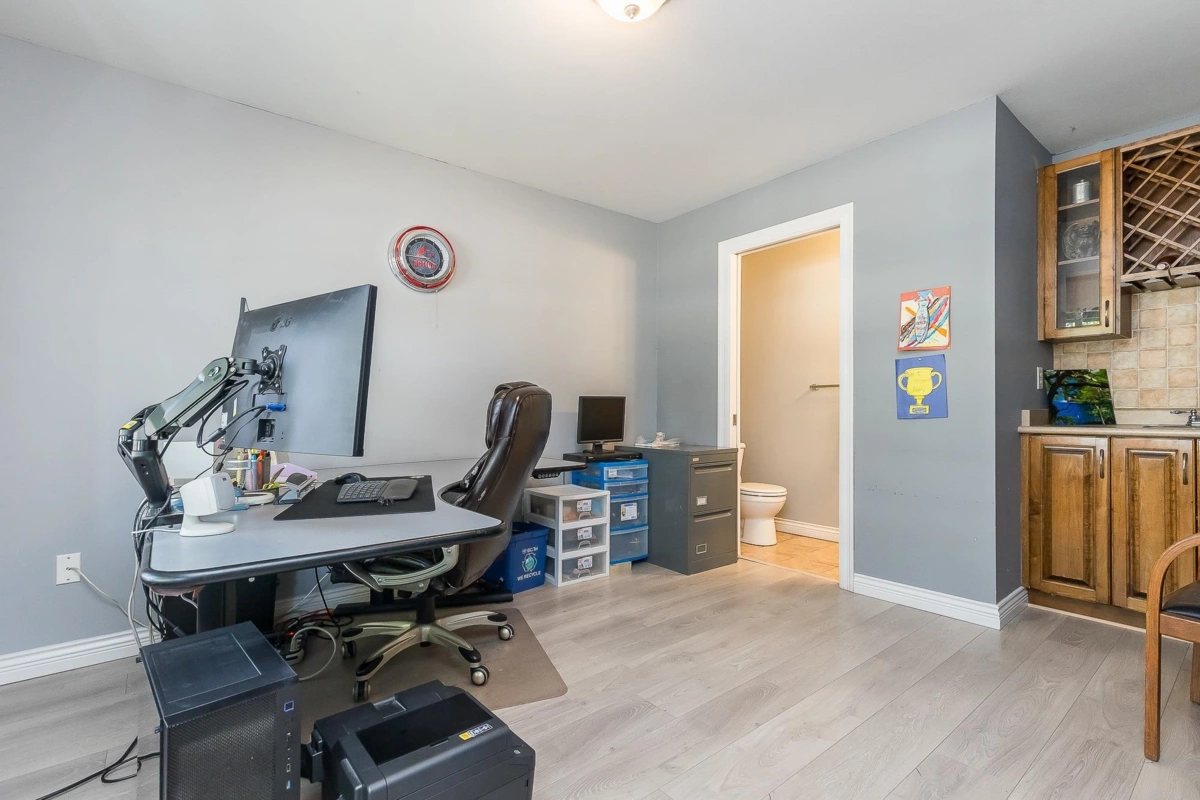 Backyard Photo of 8434 Fennell Street, Mission, BC