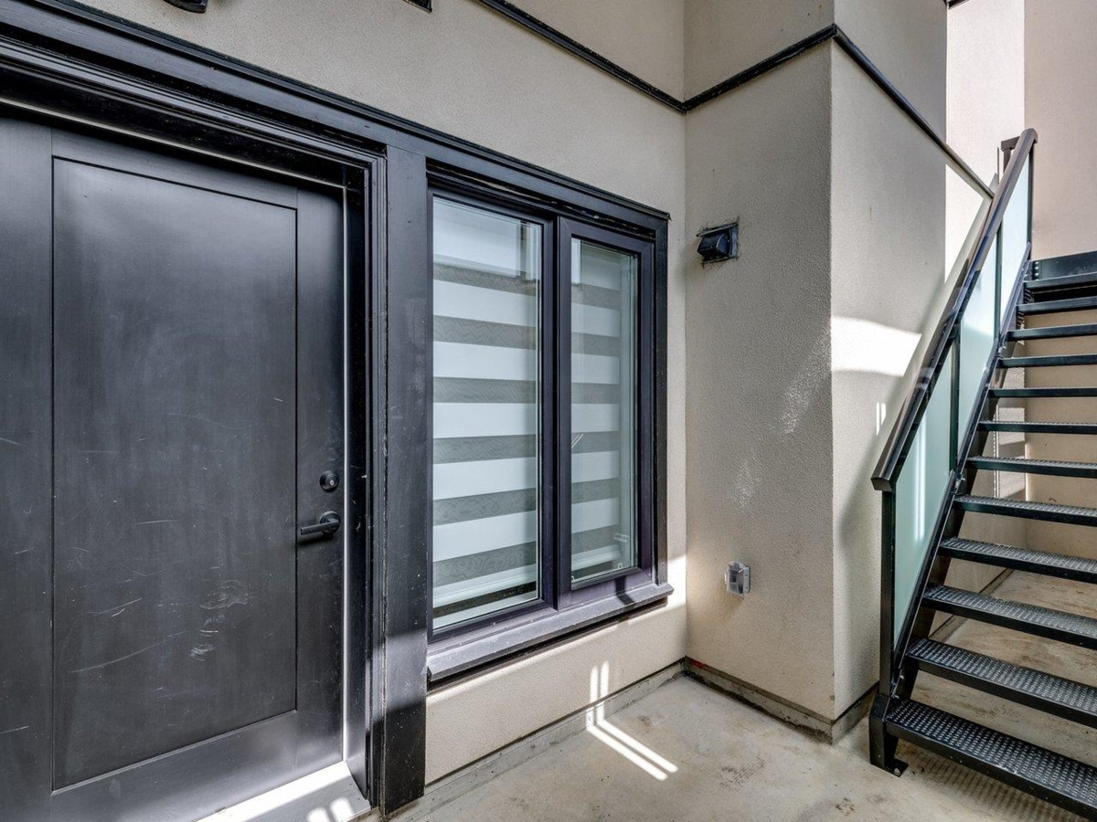 Outdoor Patio Photo of 1126 Stevens Street, White Rock, BC