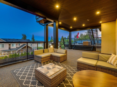 Hot Tub / Spa Photo of 1126 Stevens Street, White Rock, BC
