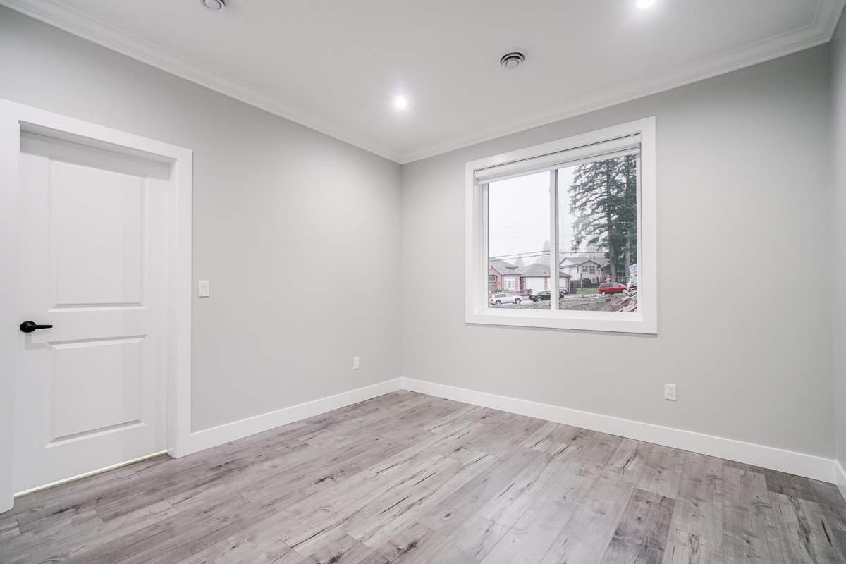 Staircase Photo of 14220 114 Avenue, Surrey, BC