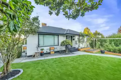 831 Surrey Street, New Westminster, BC, New Westminster — Single Family Residence for sale