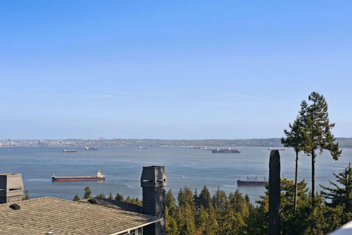 Exterior Rear Photo of 1 5110 Alderfeild Place, West Vancouver, BC