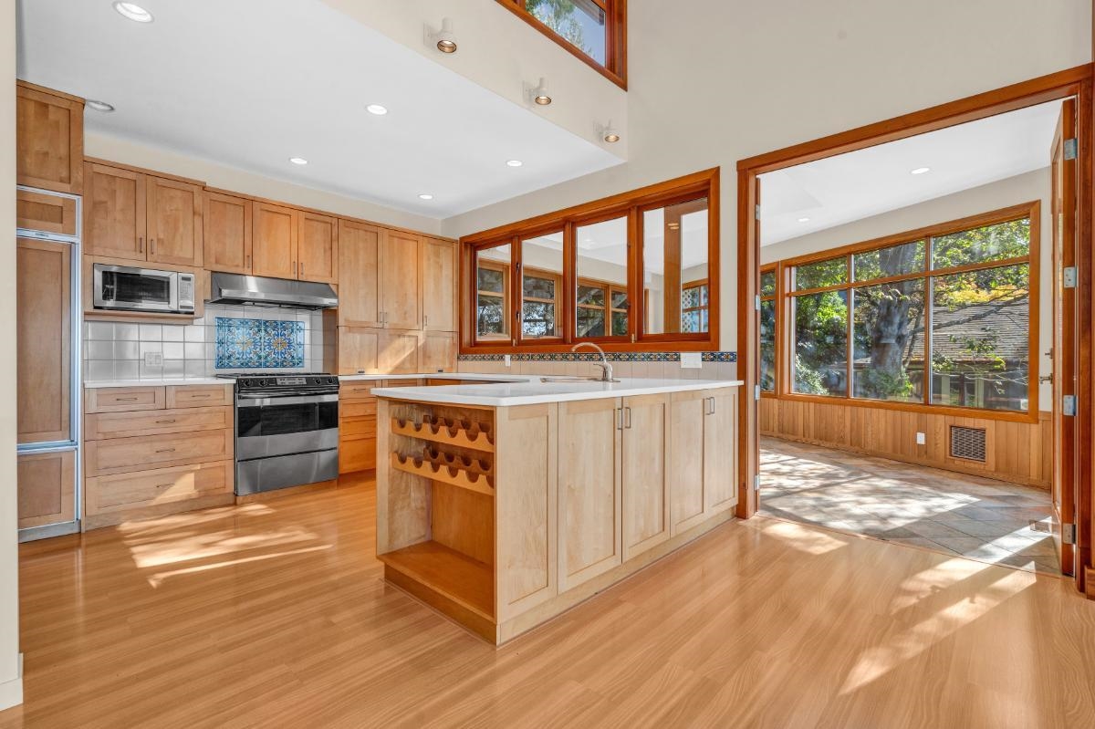 Office / Den Photo of 4893 Sunshine Coast Highway, Sechelt, BC