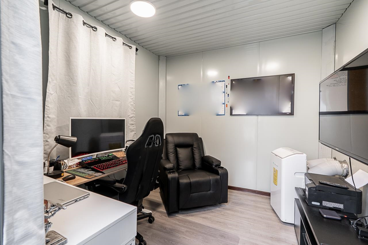 Backyard Photo of 8134 Philbert Street, Mission, BC