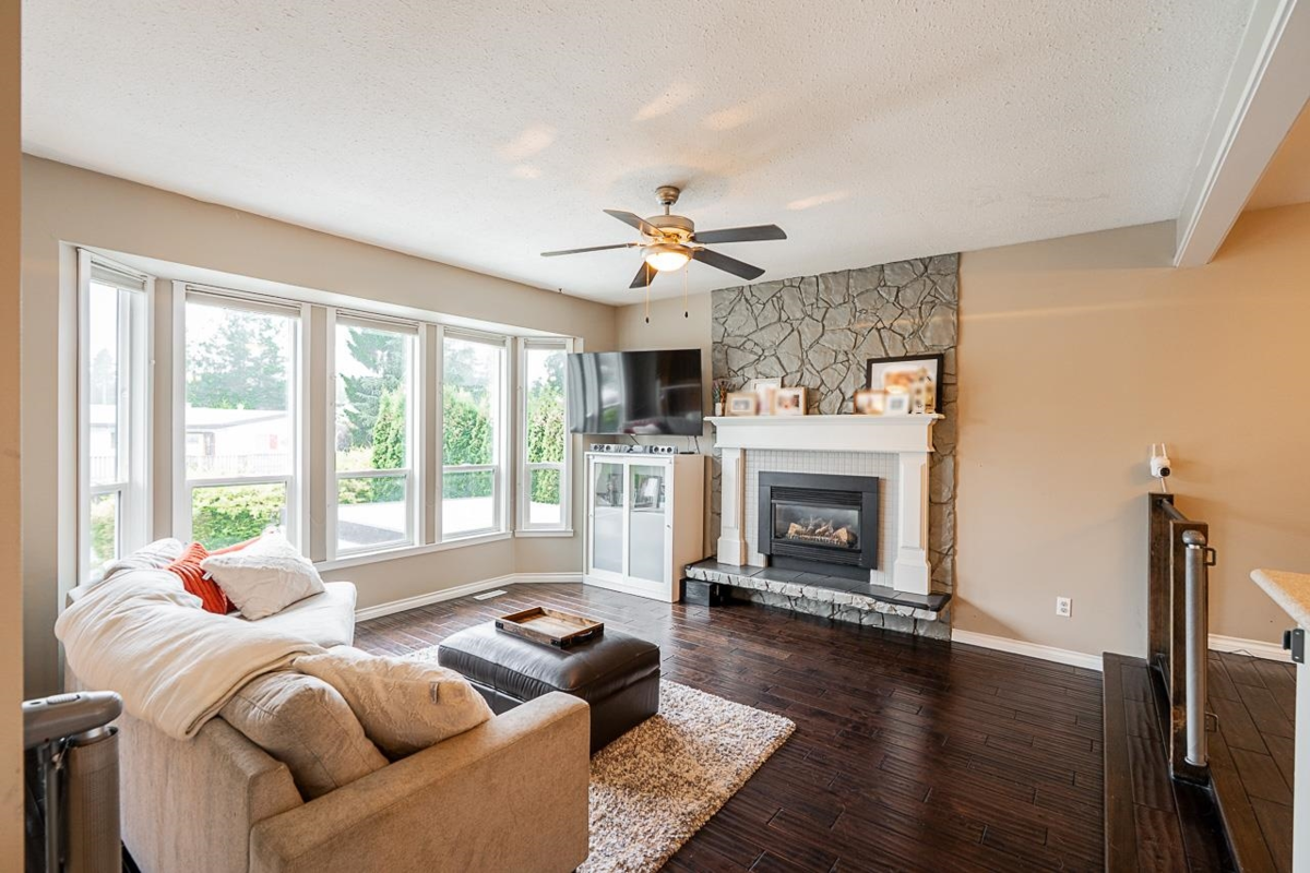 Family Room Photo of 8134 Philbert Street, Mission, BC
