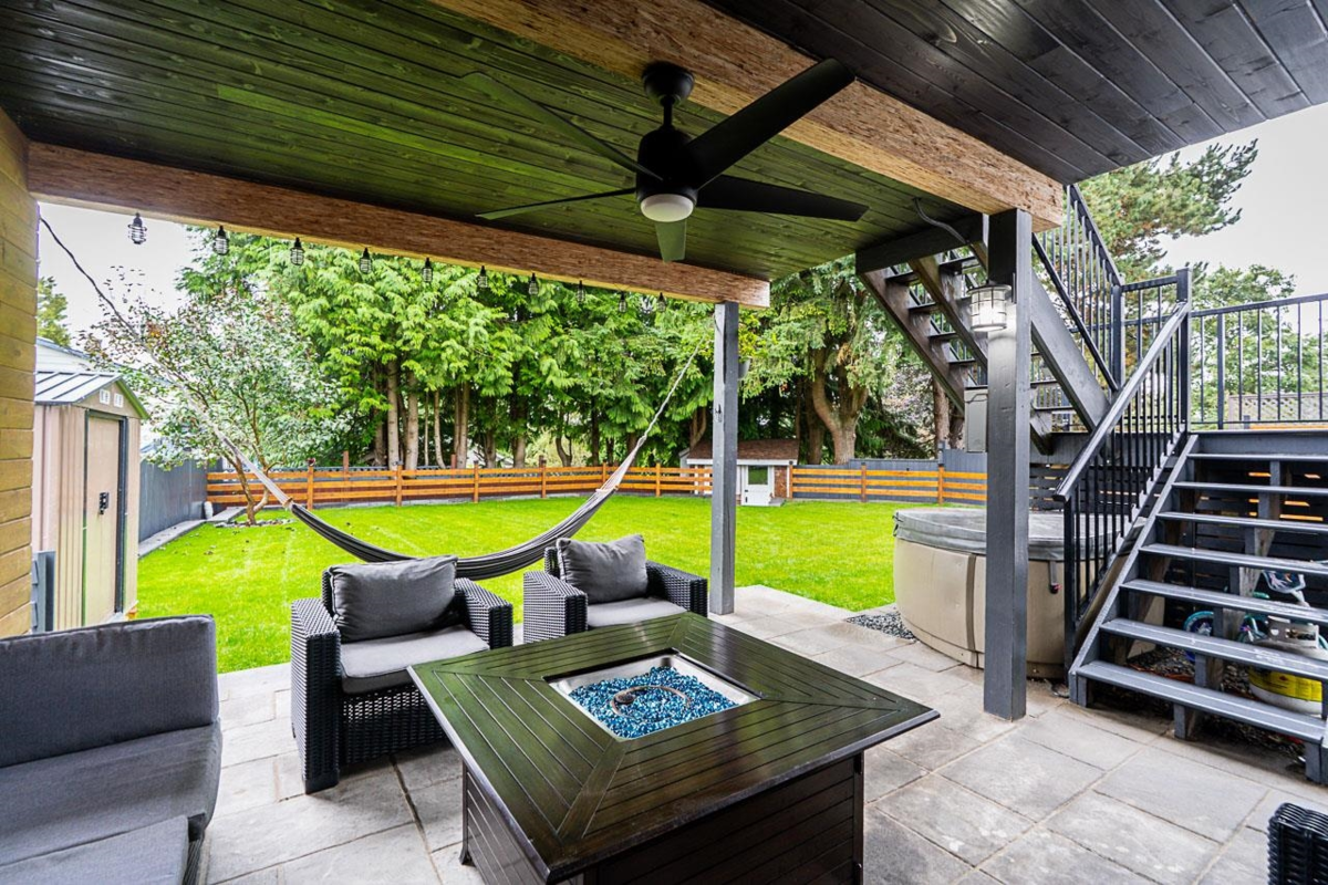 Outdoor Kitchen Photo of 8134 Philbert Street, Mission, BC