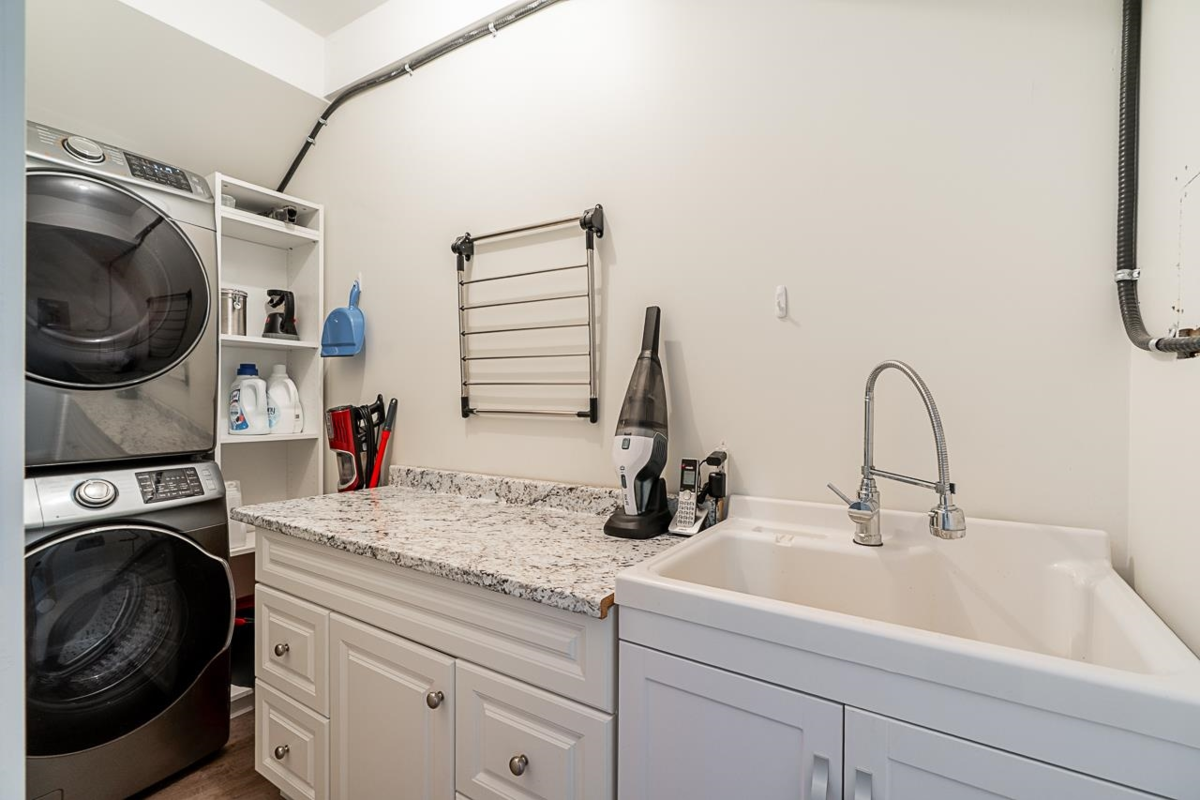 Outdoor Patio Photo of 8134 Philbert Street, Mission, BC